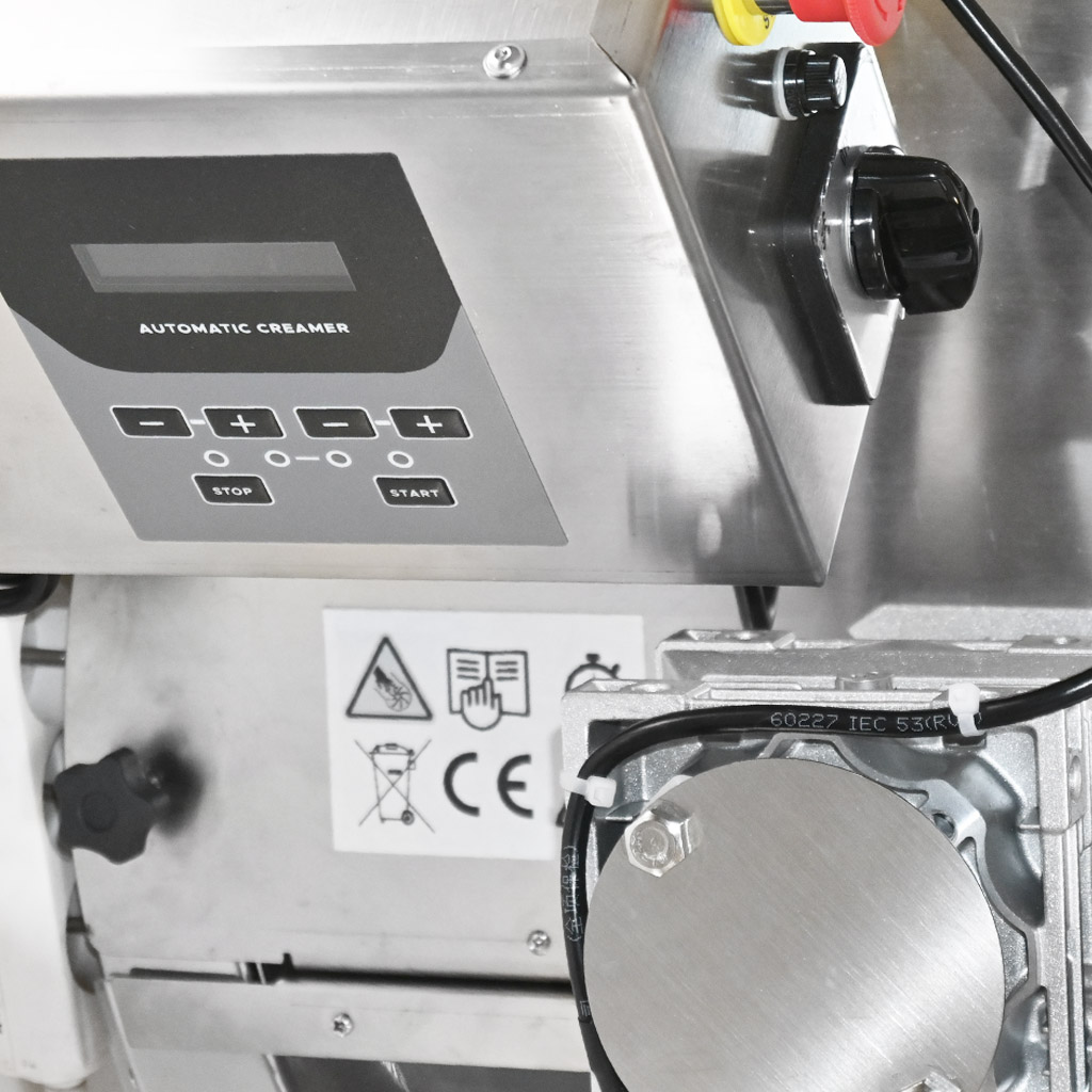 Mézkrémesítő berendezés fűtéssel Mellarius MaxiLine 230 V, 100 kg - automata