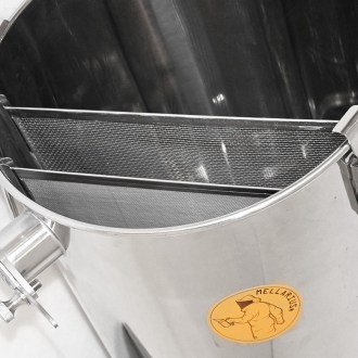 Mézpergető és tisztító vödör Mellarius MaxiLine 50 kg 2 szűrővel