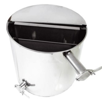 Pergetőkád és tisztítóvödör Lysoň 50 l-es 2 szűrővel