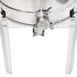 Állvány 100 kg-os edények alá